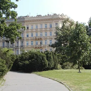 Apartment Katarina, Prague