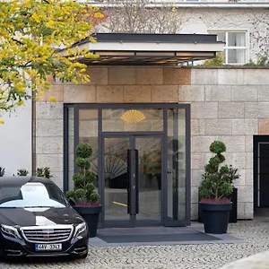 5* Otel Mandarin Oriental,