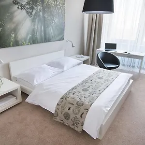3* Otel Energie