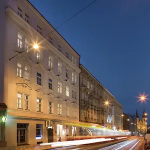 Louren Praha